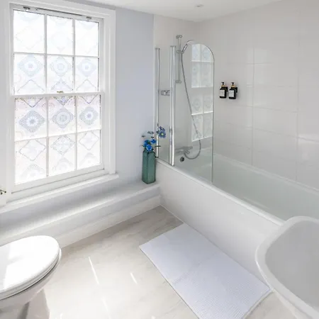 Relaxing Town Centre House - Perfect For Exploring Villa Shrewsbury Exterior photo