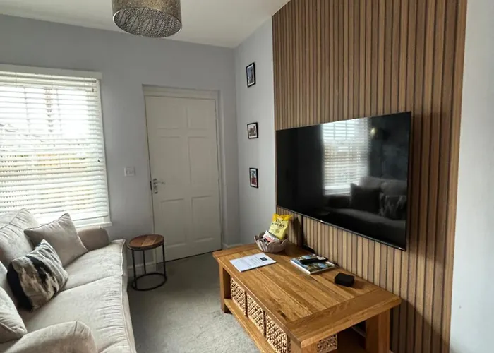 Relaxing Town Centre House - Perfect For Exploring