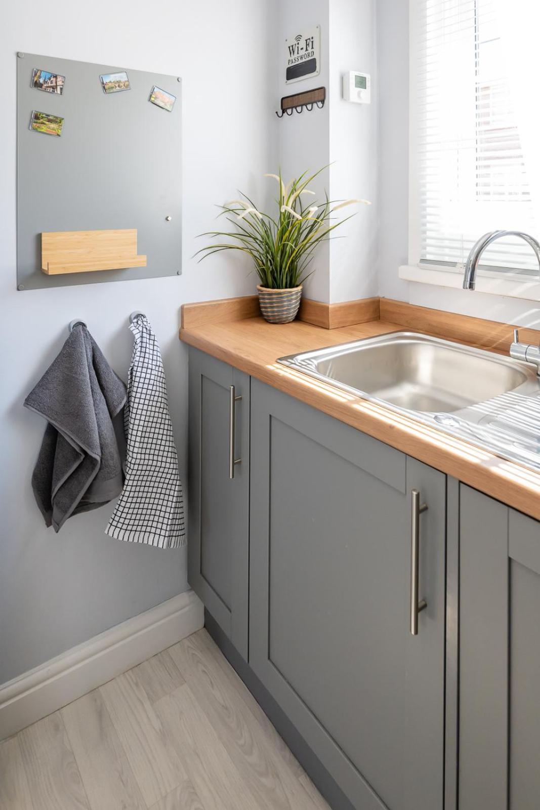 Relaxing Town Centre House - Perfect For Exploring Holiday home *