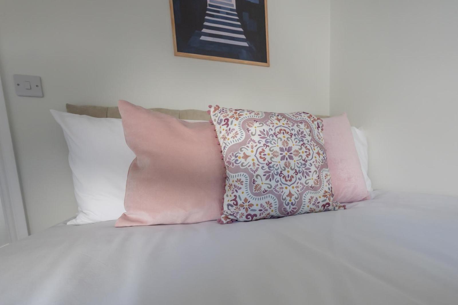 Relaxing Town Centre House - Perfect For Exploring Holiday home